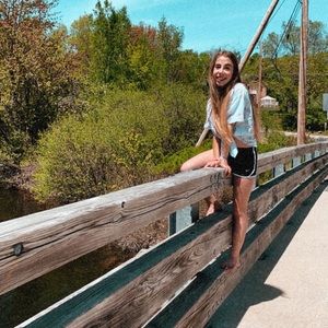 Meet your Posher, Bree